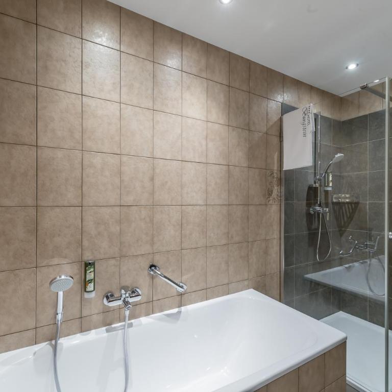 HOTEL Burgstein alpin & lifestyle - Suite mit Bergblick - 3
