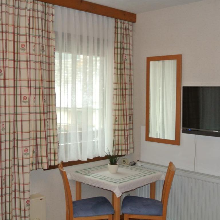 Haus Fischer Nassfeldblick - Doppelzimmer - 4