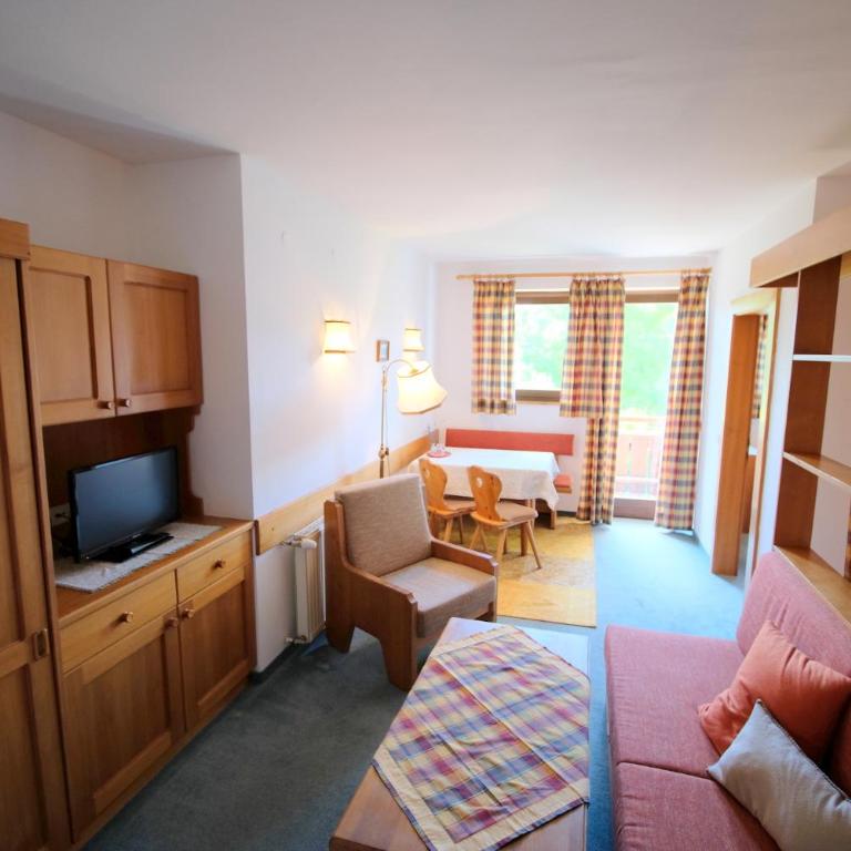 Ferienwohnungen Fiala-Köfer - Apartment mit 1 Schlafzimmer und Balkon - 6