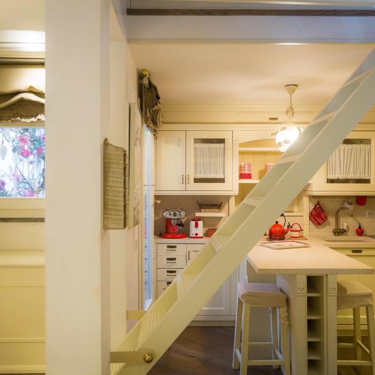Pantheon Romantic Loft - Studio Apartment - 18