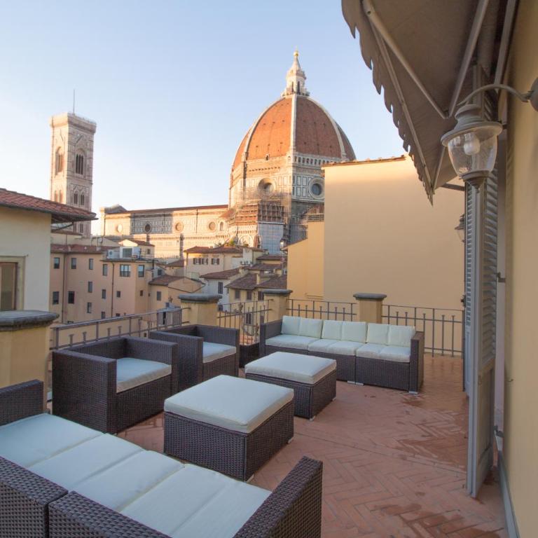 Yome - Your Home in Florence - Appartement 3 Chambres de Luxe avec Terrasse - Bâtiment Séparé - 1