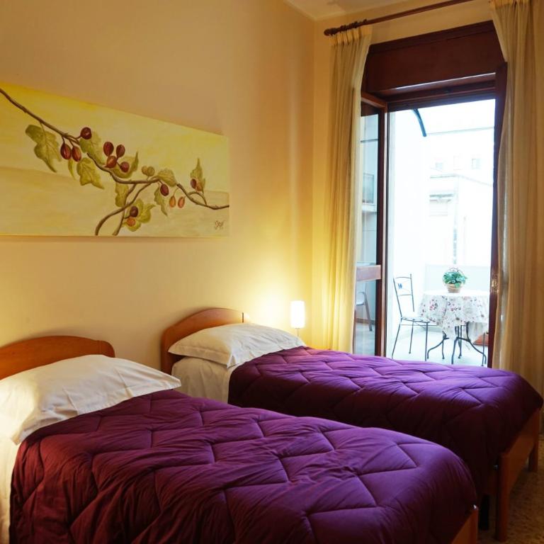 B&B Piazza 300mila - Habitación Doble - 1 o 2 camas - 2