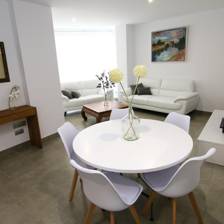 Villa Pepita - Three-Bedroom Apartment - 47