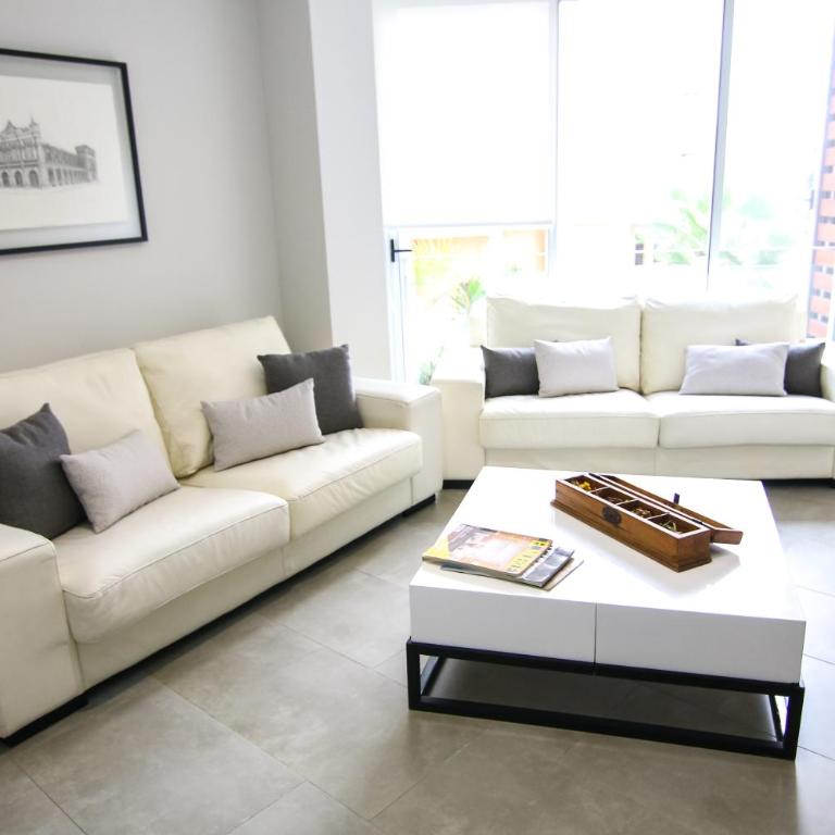 Villa Pepita - Three-Bedroom Apartment - 78