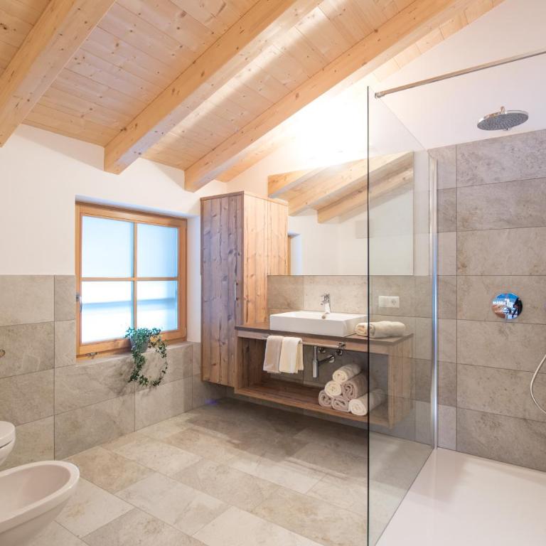 Unterkantiolerhof - Suite Deluxe con bañera de hidromasaje - 12