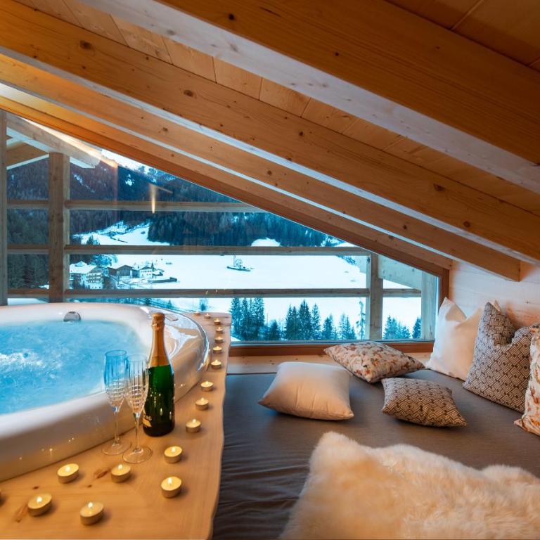 Unterkantiolerhof - Suite Deluxe con bañera de hidromasaje - 3
