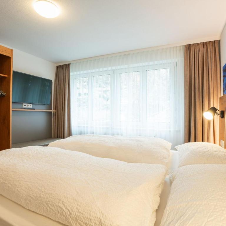 Patricia self-check-in Apartments & Spa Access at Alpen Resort - Apartment mit Aussicht auf das Matterhorn - 3