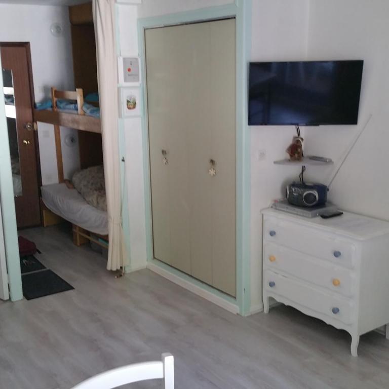 Studio plein centre 4 personnes - Appartement avec Vue sur la Montagne - 13