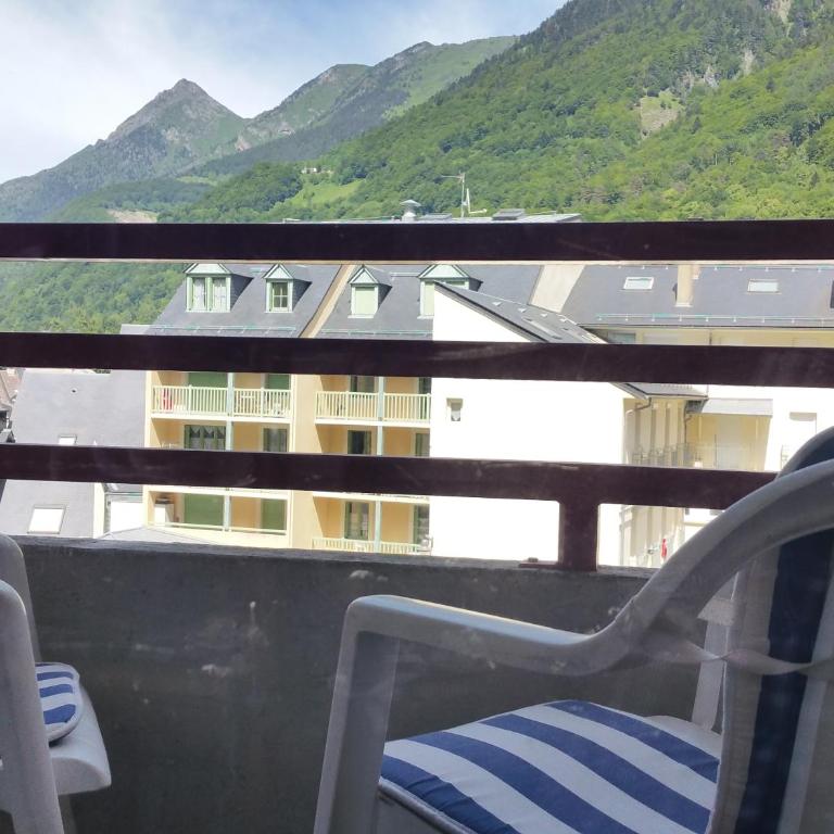 Studio plein centre 4 personnes - Appartement avec Vue sur la Montagne - 3