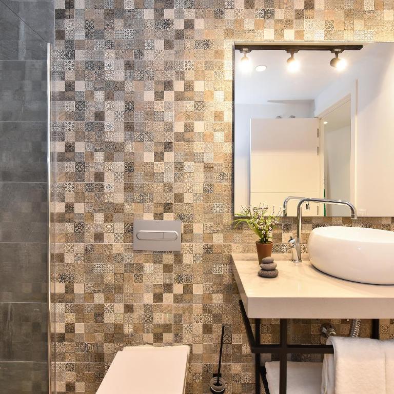 OFF TRIANA - Apartamento Deluxe - 1