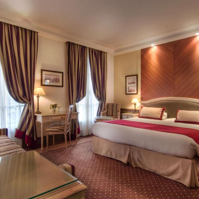 Best Western Premier Trocadero La Tour - Chambre Familiale Lit Queen-Size avec Canapé-Lit - 1