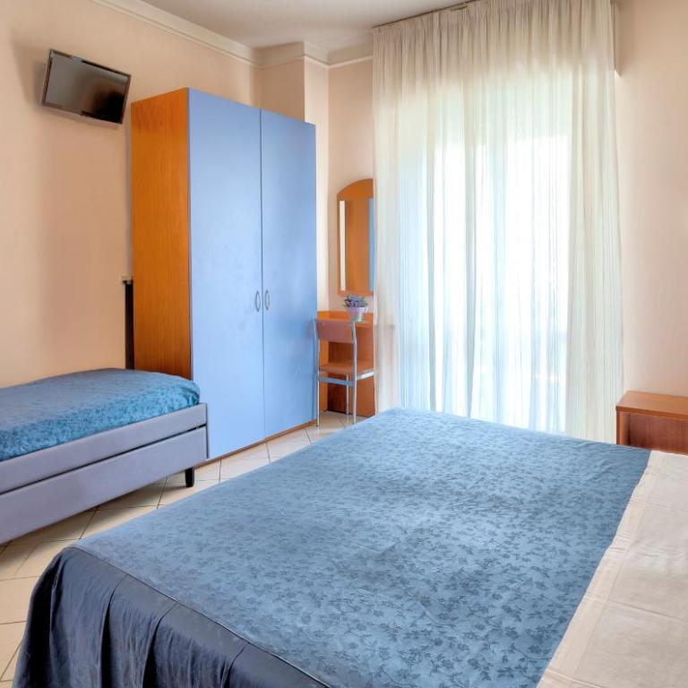 Hotel Roby - Triple Room - 2