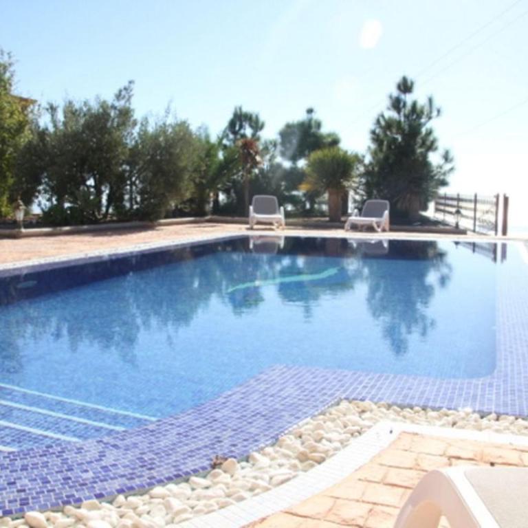 LAS MORADITAS, CHALET con PISCINA PRIVADA - Casa de 5 dormitorios - 25