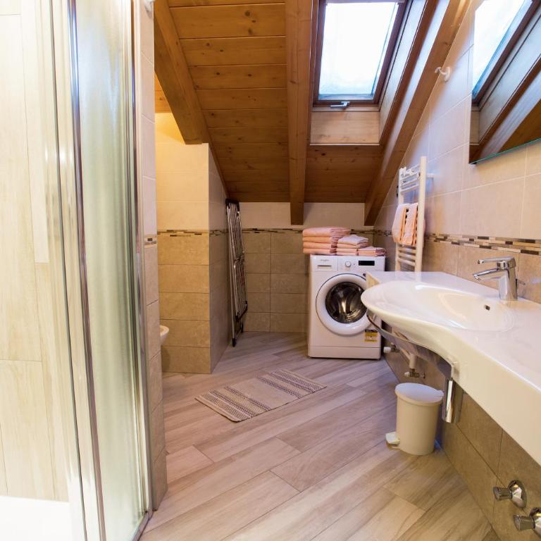 Steinbock B&B - Apartaments - Apartment with Balcony - 2