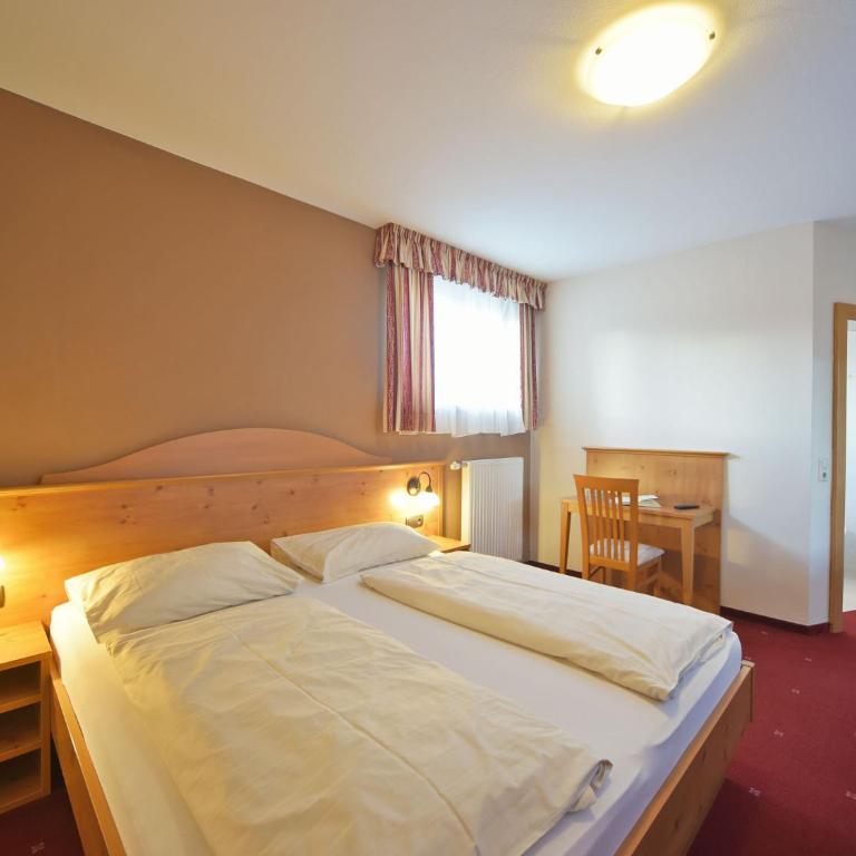 Pension Piovesan - Doppelzimmer ohne Balkon - 3