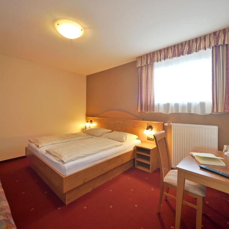 Pension Piovesan - Doppelzimmer ohne Balkon - 1