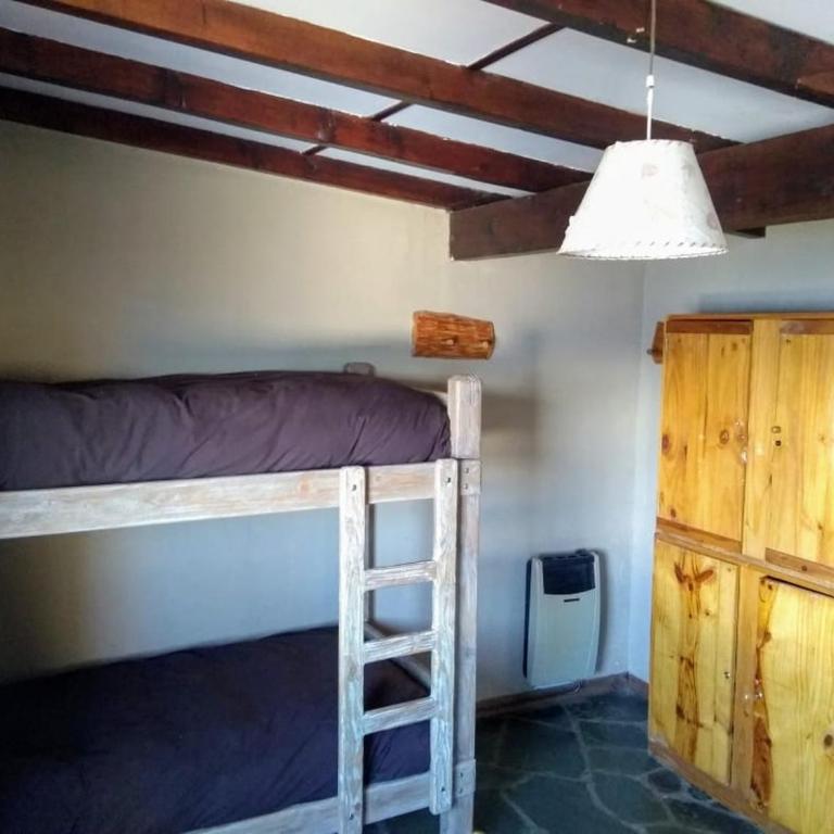 Bariloche Hostel - Cama individual en habitación compartida - 4 camas - 2