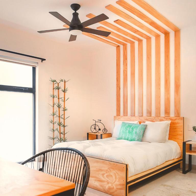 Nomads Hotel & Rooftop Pool Cancun - Double Room with Private Bathroom - 3