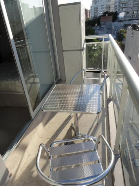 Roosevelt 1681 - Apartamento con balcón - 12