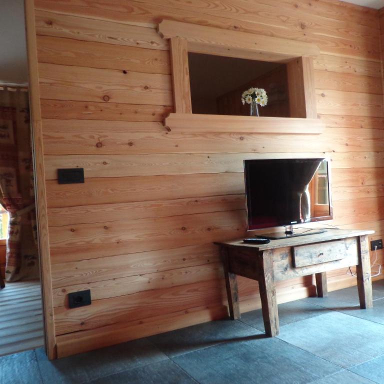 Albergo Alpenrose Ski&Bike Mountain Hotel - Suite Familiare con Balcone - 7