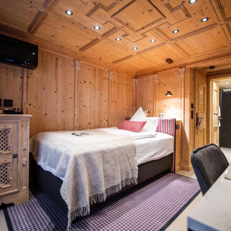 Tradition Julen Hotel - Einzelzimmer im Chalet-Stil - 5