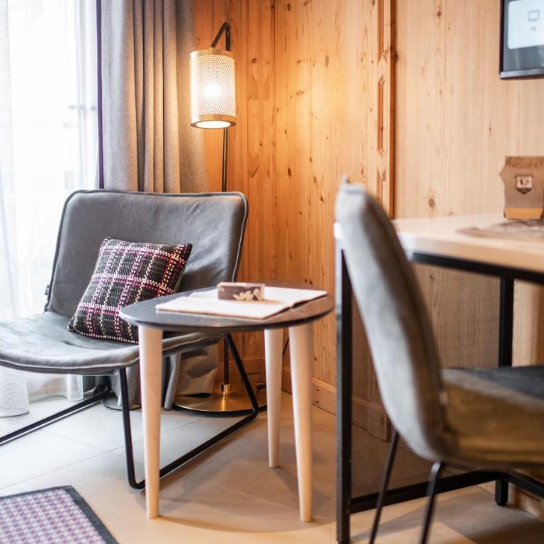 Tradition Julen Hotel - Doppelzimmer im Chaletstil - 14
