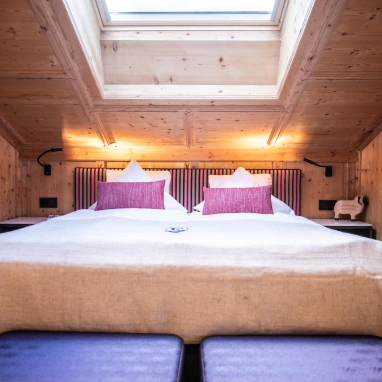Tradition Julen Hotel - Matterhorn Suite - 11