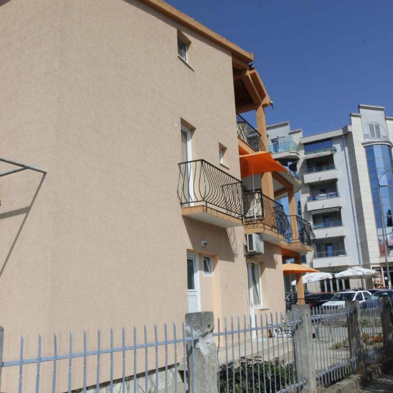 Guest House Olga - Apartman - Prizemlje - 14