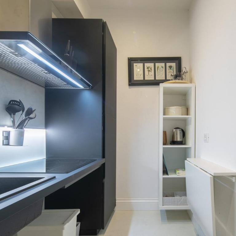Servi Suite - Appartamento con 2 Camere da Letto - 14