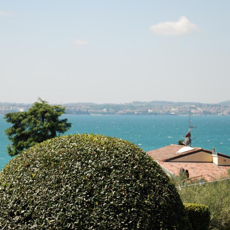 Hotel Désirée by Double Hospitality - Camera Deluxe Matrimoniale/Doppia con Letti Singoli con Vista Lago - 1