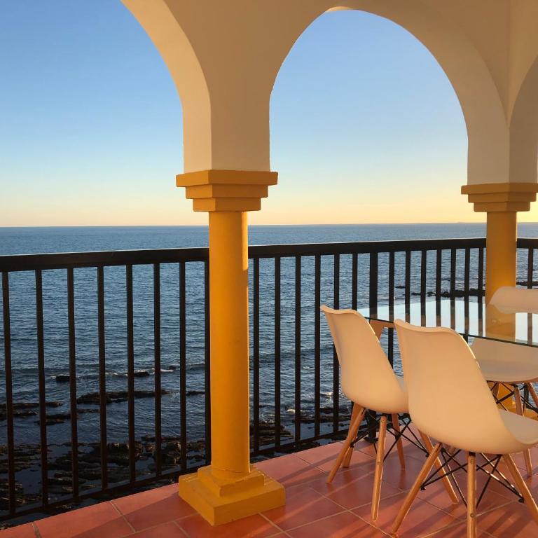 BALCON DEL MAR 2 APARTAMENT ON THE BEACH FRONT - Apartamento - 1