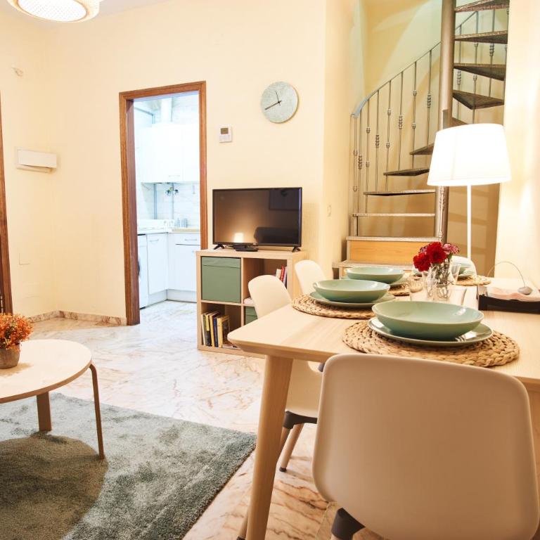 Escoberos Courtyard Duplex by Valcambre - Apartamento - 10