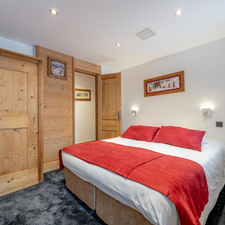 Hotel Eterlou - Chambre Familiale (6 Adultes) - 5