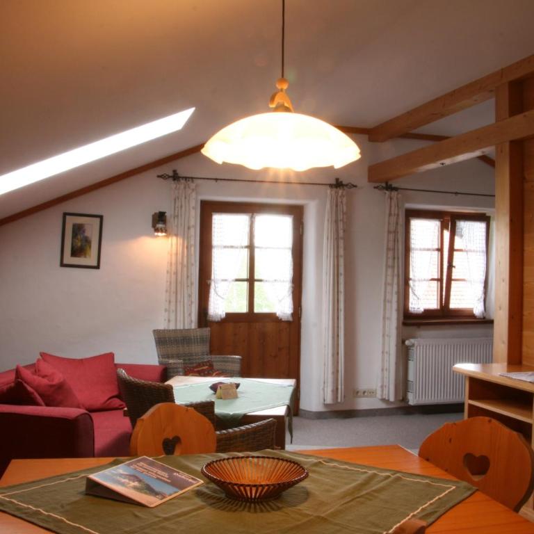 Landhotel Huberhof - Apartment West (5 Erwachsene) - 2