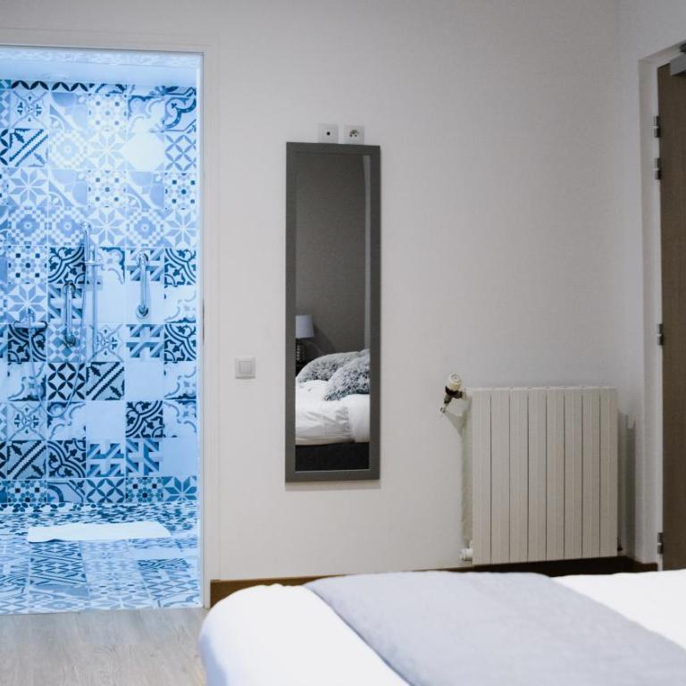 Hôtel des Arcades - Chambre Double Deluxe - 19