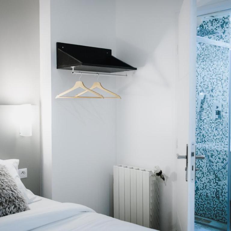 Hôtel des Arcades - Chambre Double - 11
