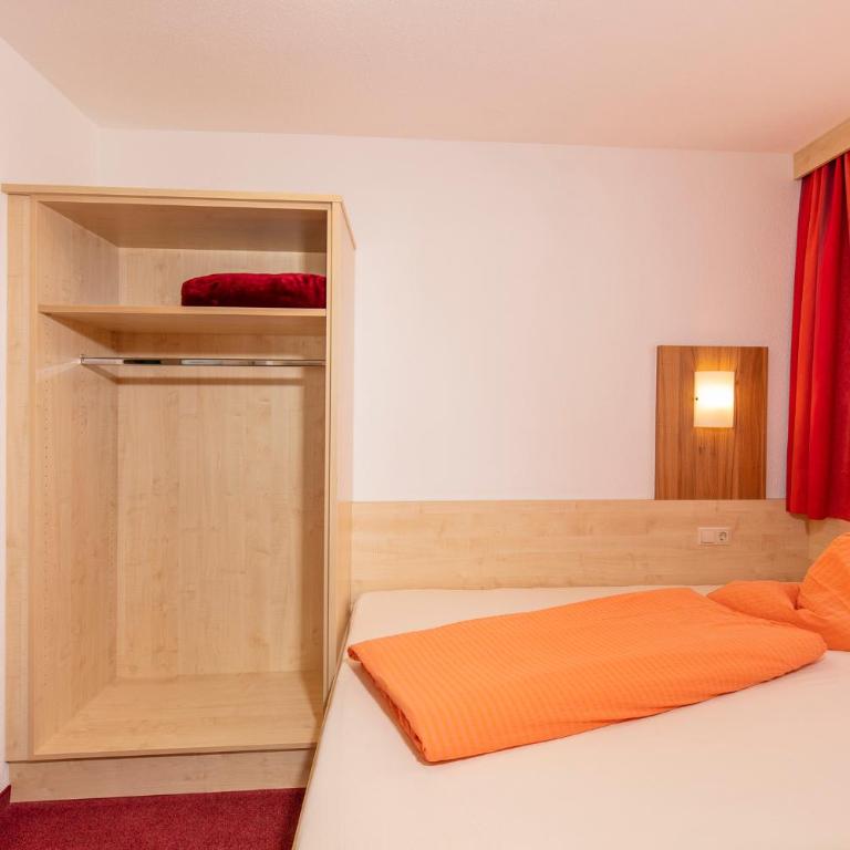 Gästehaus Berghof Schöpf - Apartment mit 3 Schlafzimmern - 2