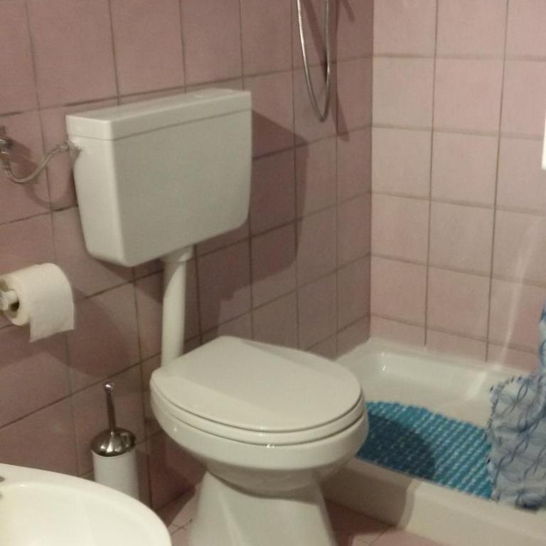 B&B Metropolitan Taranto - Deluxe Double Room with Shower - 3