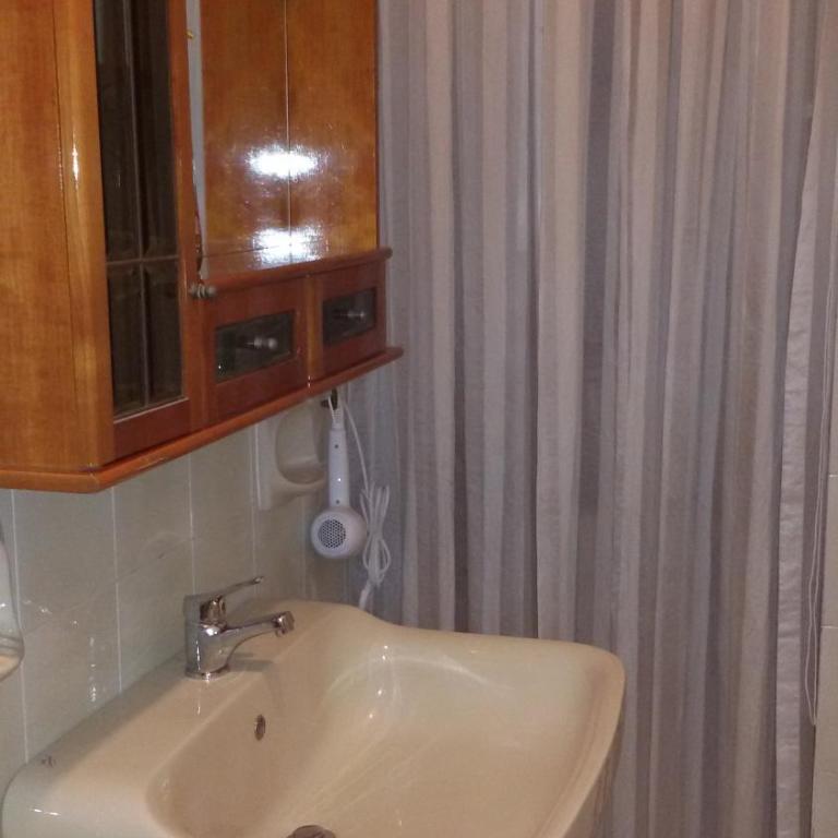 B&B Metropolitan Taranto - Economy Triple Room - 6