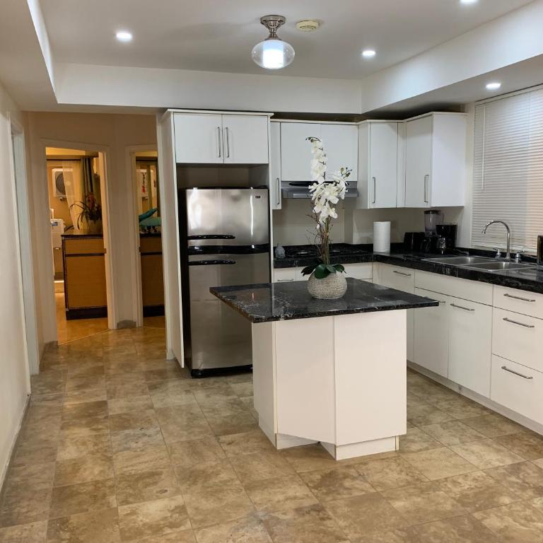 Rio Suites - Two-Bedroom Apartment - 2