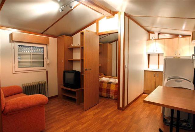 Camping Fuentes Blancas - Bungalow (4 adultos) - 13