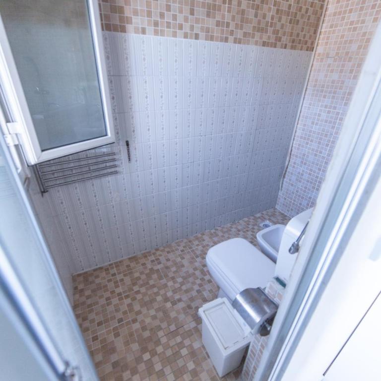 Meile House - Camera Tripla con Bagno Privato - 2