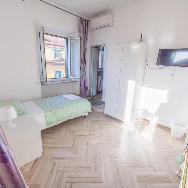 Meile House - Camera Tripla con Bagno Privato - 6