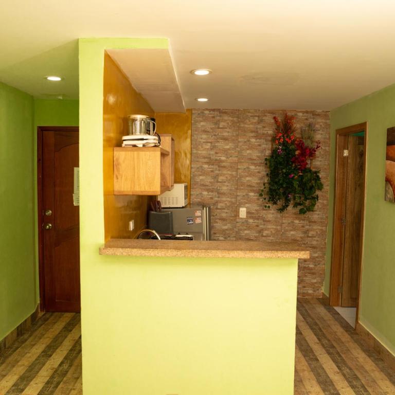 "LOW COST" Conquistador-Laguito - One-Bedroom Apartment - 10