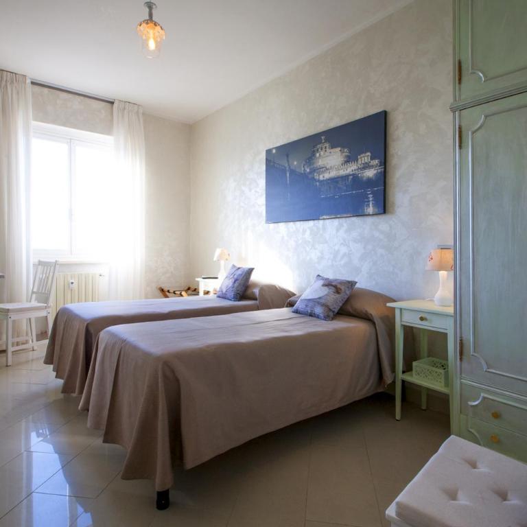 Rogiual - Grande Chambre Double ou Lits Jumeaux - 1