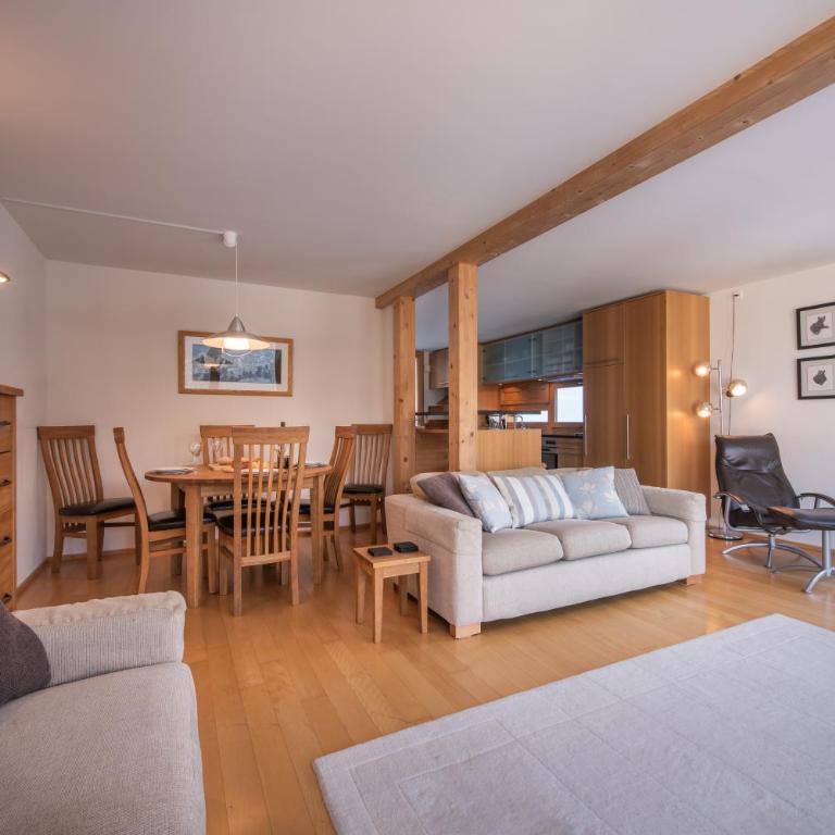 Chalet Roossi 3 - Apartment mit Blick auf die Berge - 4