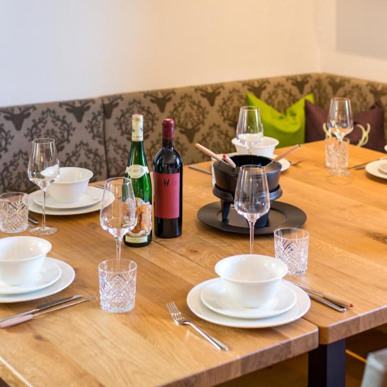 Das Grünholz Aparthotel - Apartment mit 2 Schlafzimmern und Balkon (5 Erwachsene) - 10