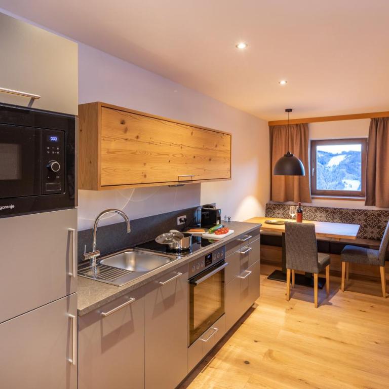 Das Grünholz Aparthotel - Apartment mit 1 Schlafzimmer und Balkon - 9