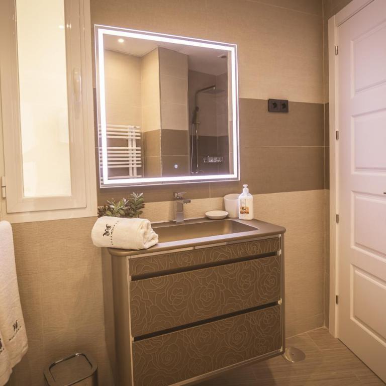 Apartamento Ópera Madrid Centro - Apartment - 24