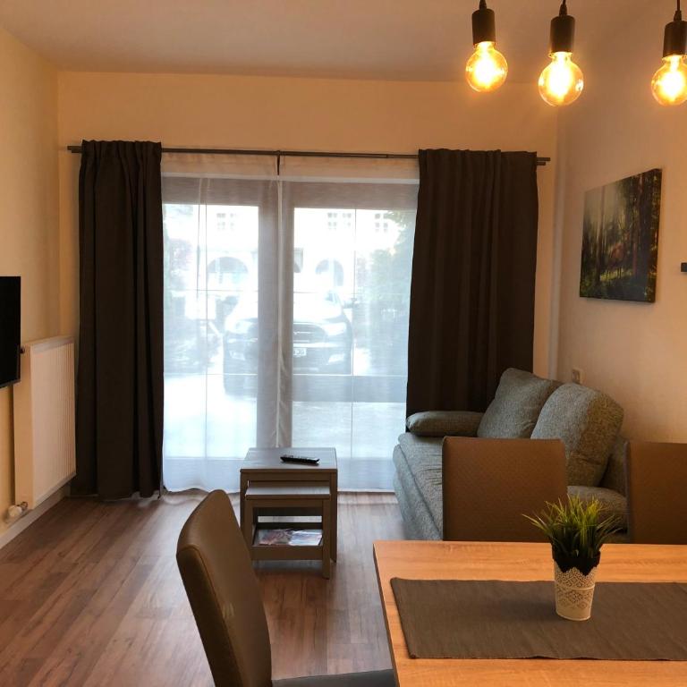 Haus Central Lofer - Apartment mit Terrasse - 6